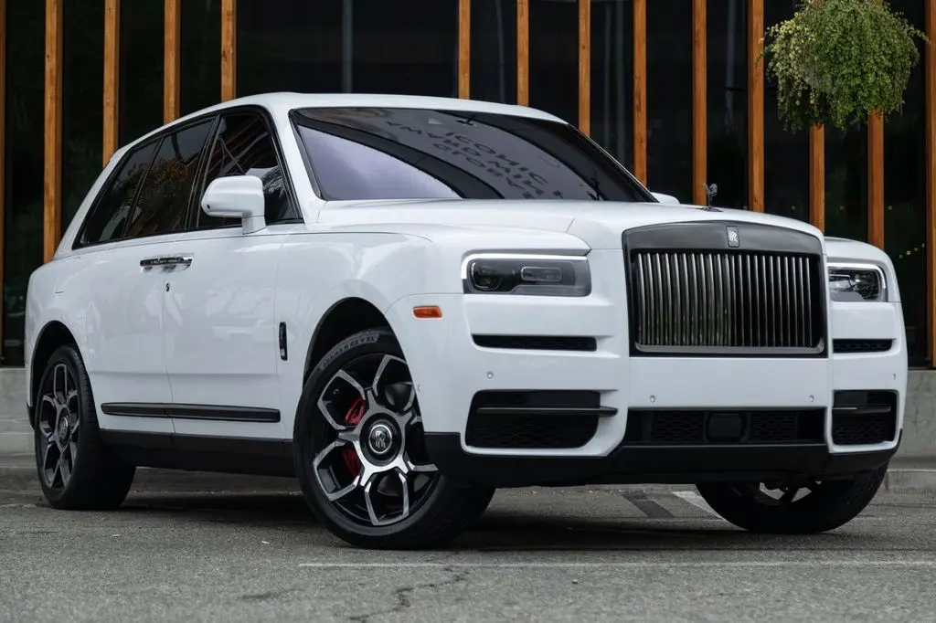 Luxury Car Rental